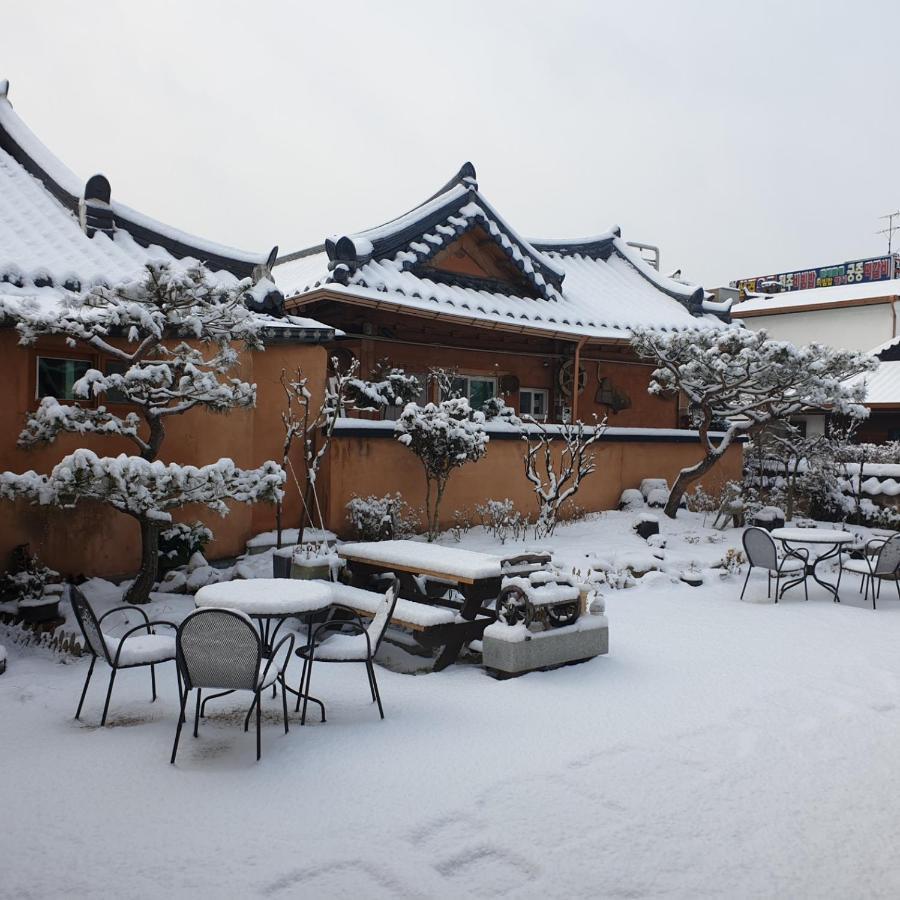 Hanok Hyeyum Jeonju Buitenkant foto